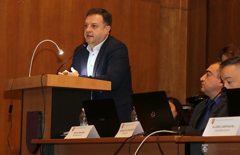 Даниел Панов представи управленската си програма, шест приоритета затвърждават Велико Търново като водещ център на развитие